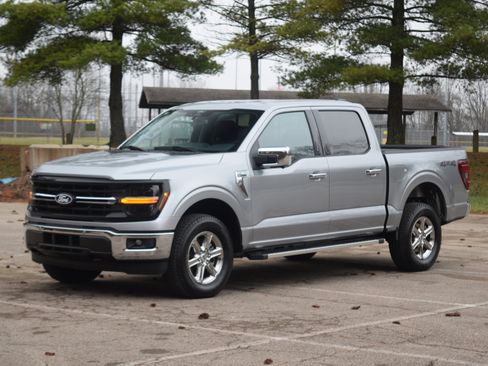 Used 2024 Ford F150 XLT w/ Equipment Group 302A MID image 20
