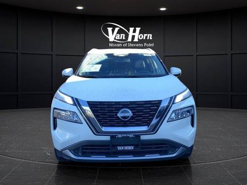 Used 2023 Nissan Rogue SL AWD/4WD image 11