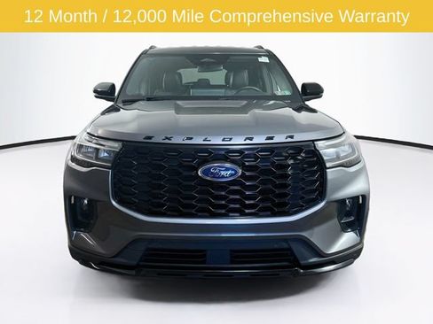 Certified 2025 Ford Explorer ST-Line w/ Premium Package AWD/4WD image 2
