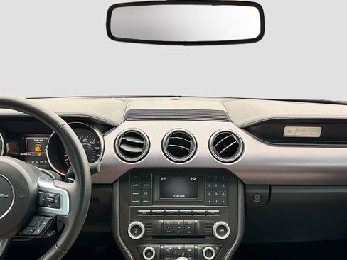 Used 2015 Ford Mustang Coupe image 17