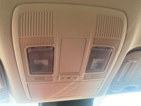 Used 2018 MAZDA CX-5 Sport image 25