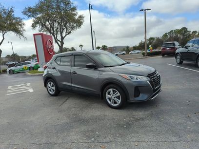 Certified 2022 Nissan Kicks S