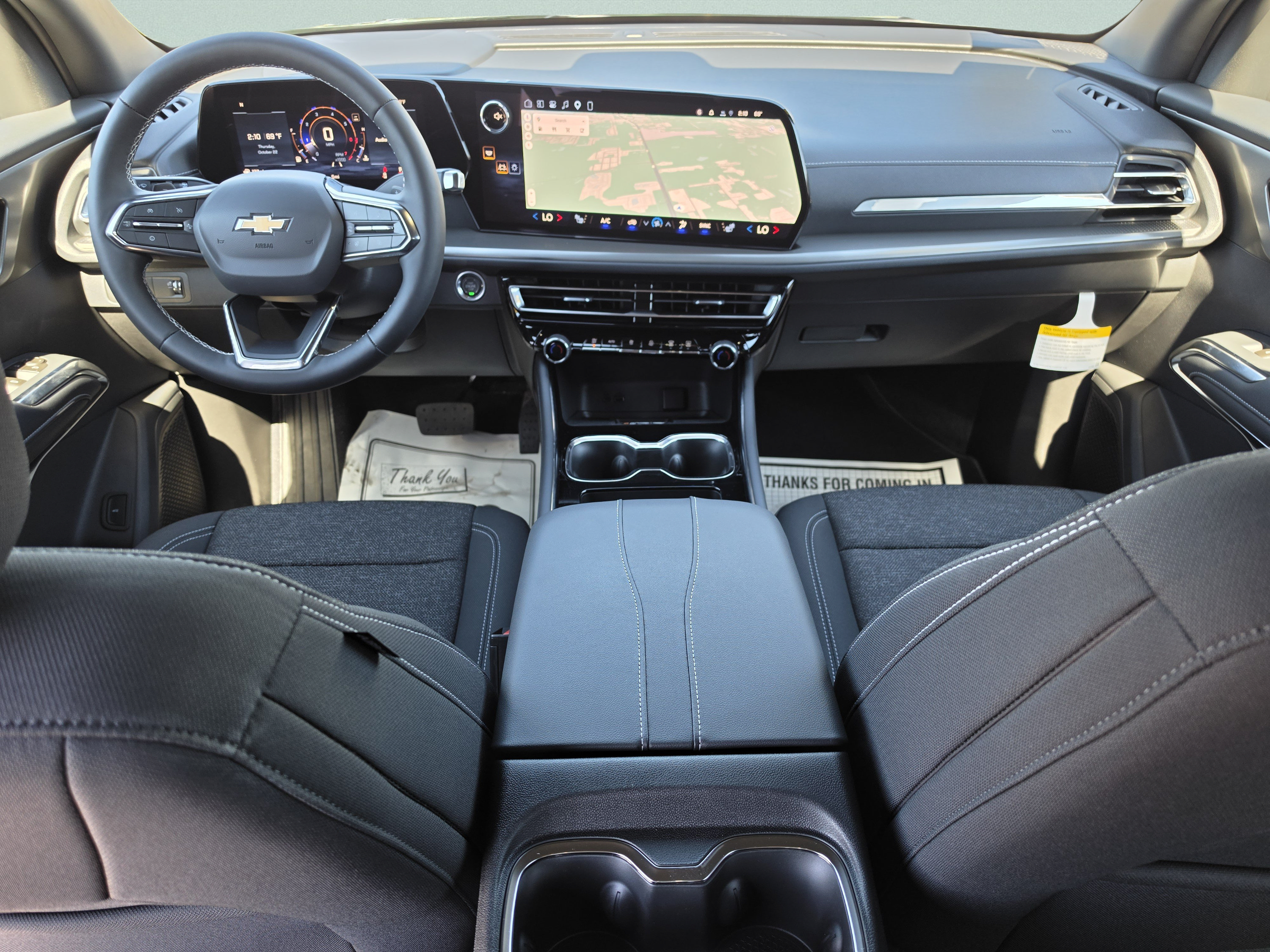 New 2027 Chevrolet Traverse LT w/ Driver Confidence Package FWD image 17