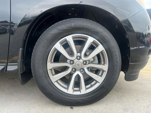 Used 2015 Nissan Pathfinder SV FWD image 43
