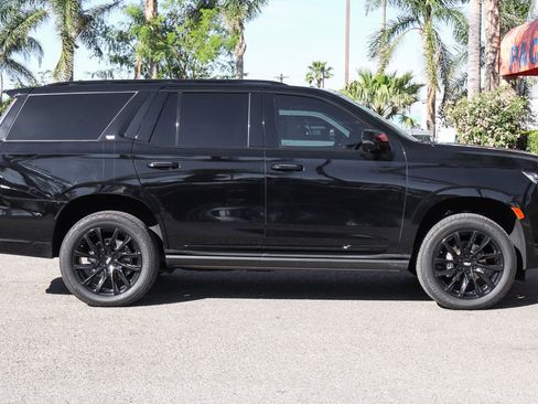 Used 2023 Cadillac Escalade Sport Platinum w/ LPO, ONYX Package AWD/4WD image 6