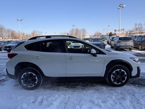 Certified 2023 Subaru Crosstrek 2.0i Premium image 6