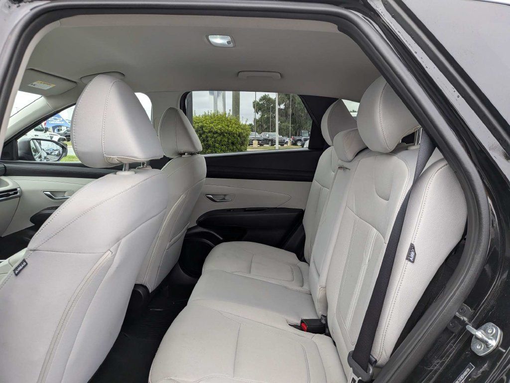 Used 2025 Hyundai Tucson SEL AWD/4WD image 14