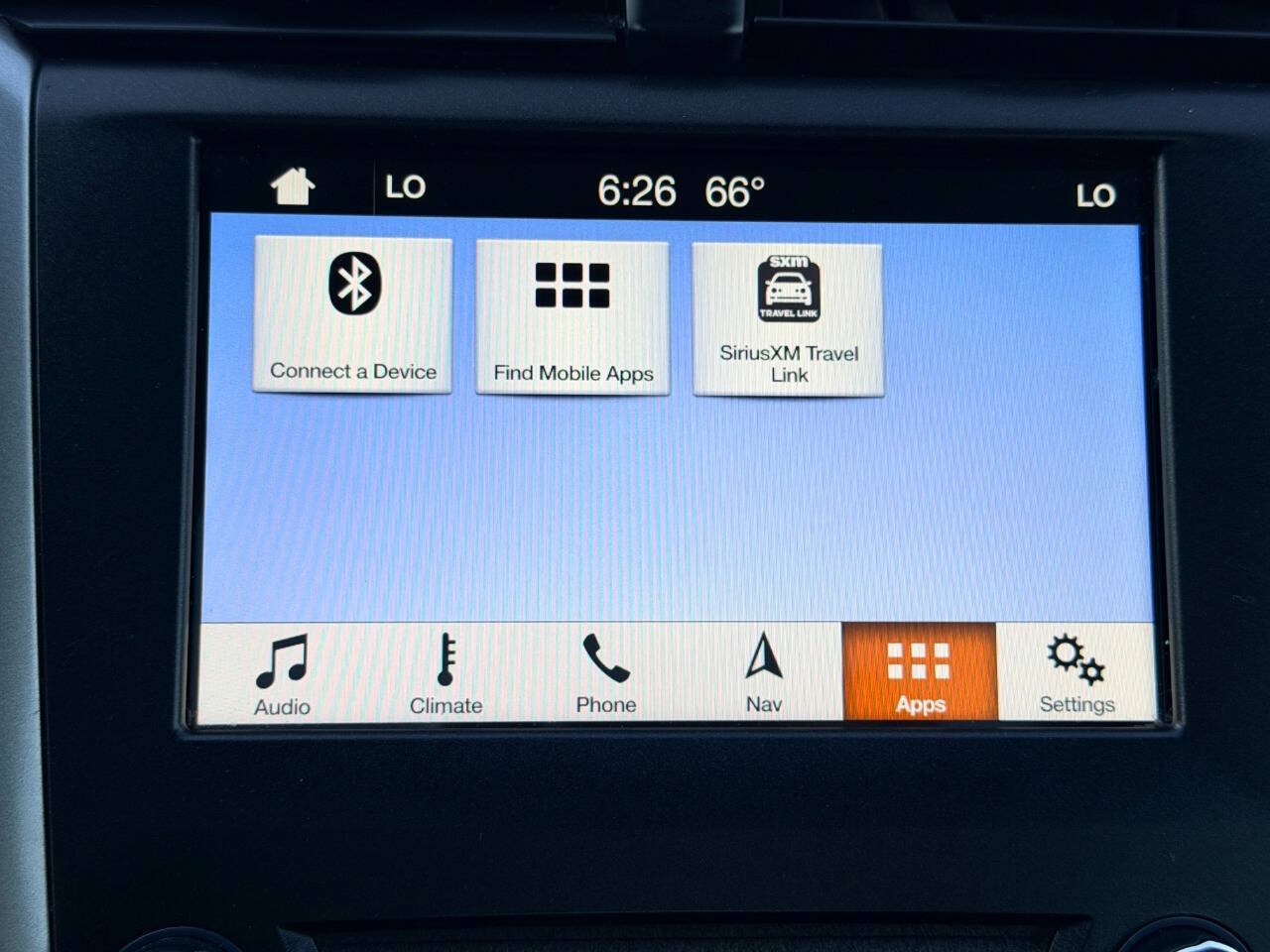 Used 2017 Ford Fusion SE w/ Equipment Group 201A FWD image 44