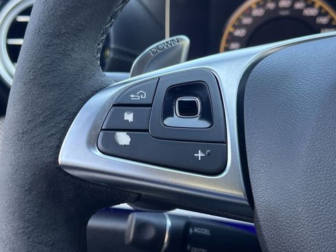 Used 2018 Mercedes-Benz E 63 AMG S image 38
