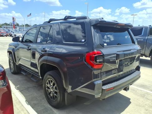 Certified 2026 Toyota 4Runner SR5 AWD/4WD image 2