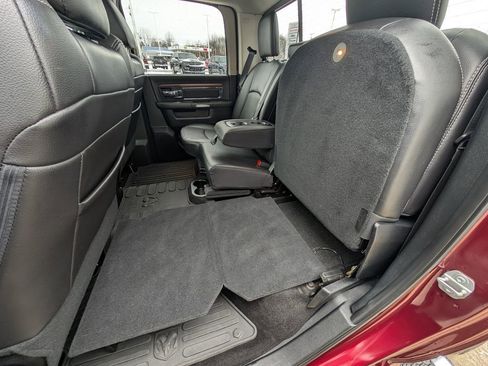 Used 2016 RAM 1500 Laramie w/ Convenience Group image 16