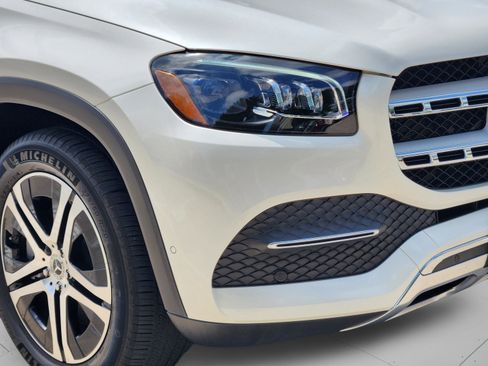 Used 2021 Mercedes-Benz GLS 450 4MATIC image 34