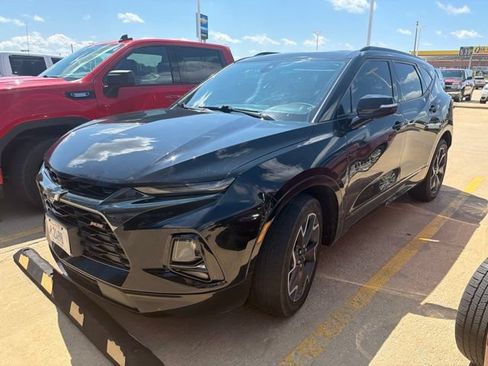 Used 2022 Chevrolet Blazer RS w/ Enhanced Convenience Package AWD/4WD image 3