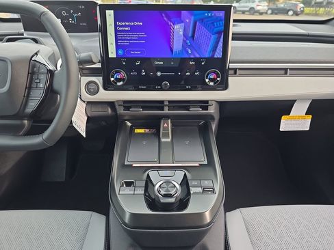 New 2026 Subaru Solterra Premium image 25