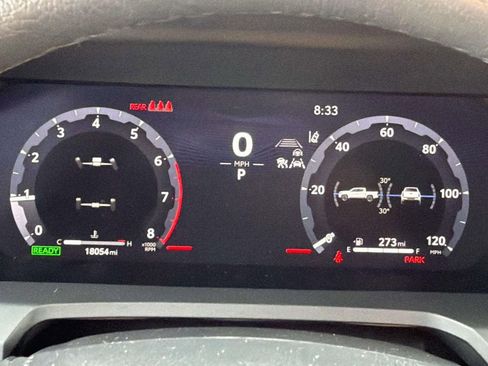 Used 2024 Toyota Tacoma Trailhunter image 13