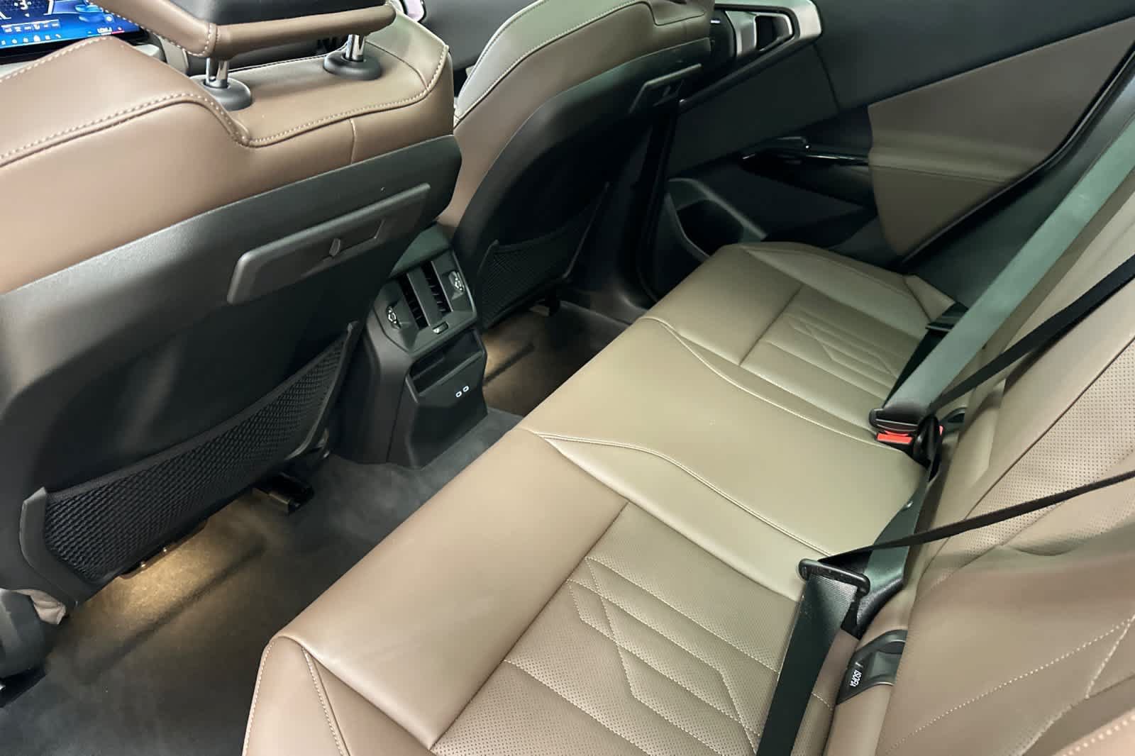 Used 2026 BMW X3 xDrive30i w/ Premium Package AWD/4WD image 4