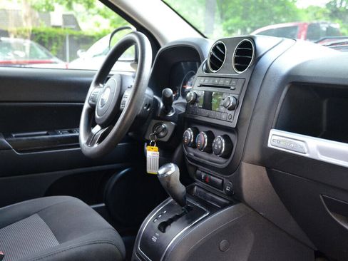Used 2016 Jeep Compass Sport w/ Power Value Group image 10