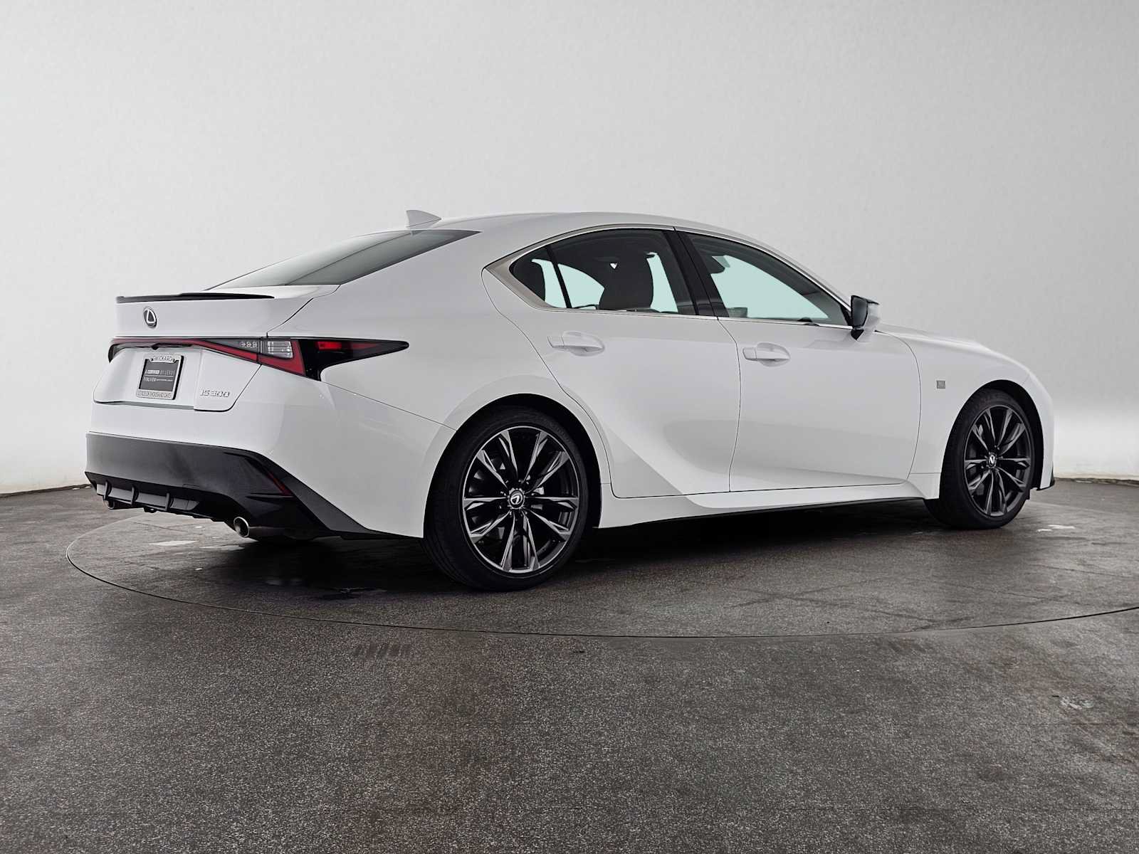 Certified 2025 Lexus IS 300 F Sport RWD image 3