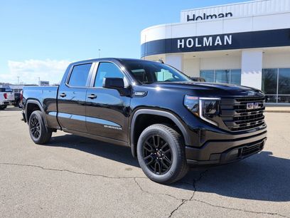 New 2026 GMC Sierra 1500 Pro w/ Graphite Edition