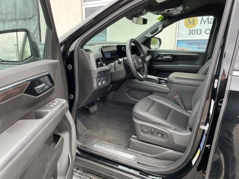 Used 2025 Chevrolet Tahoe LT AWD/4WD image 8