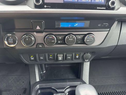 Used 2023 Toyota Tacoma TRD Sport w/ Advanced Technology Package image 27