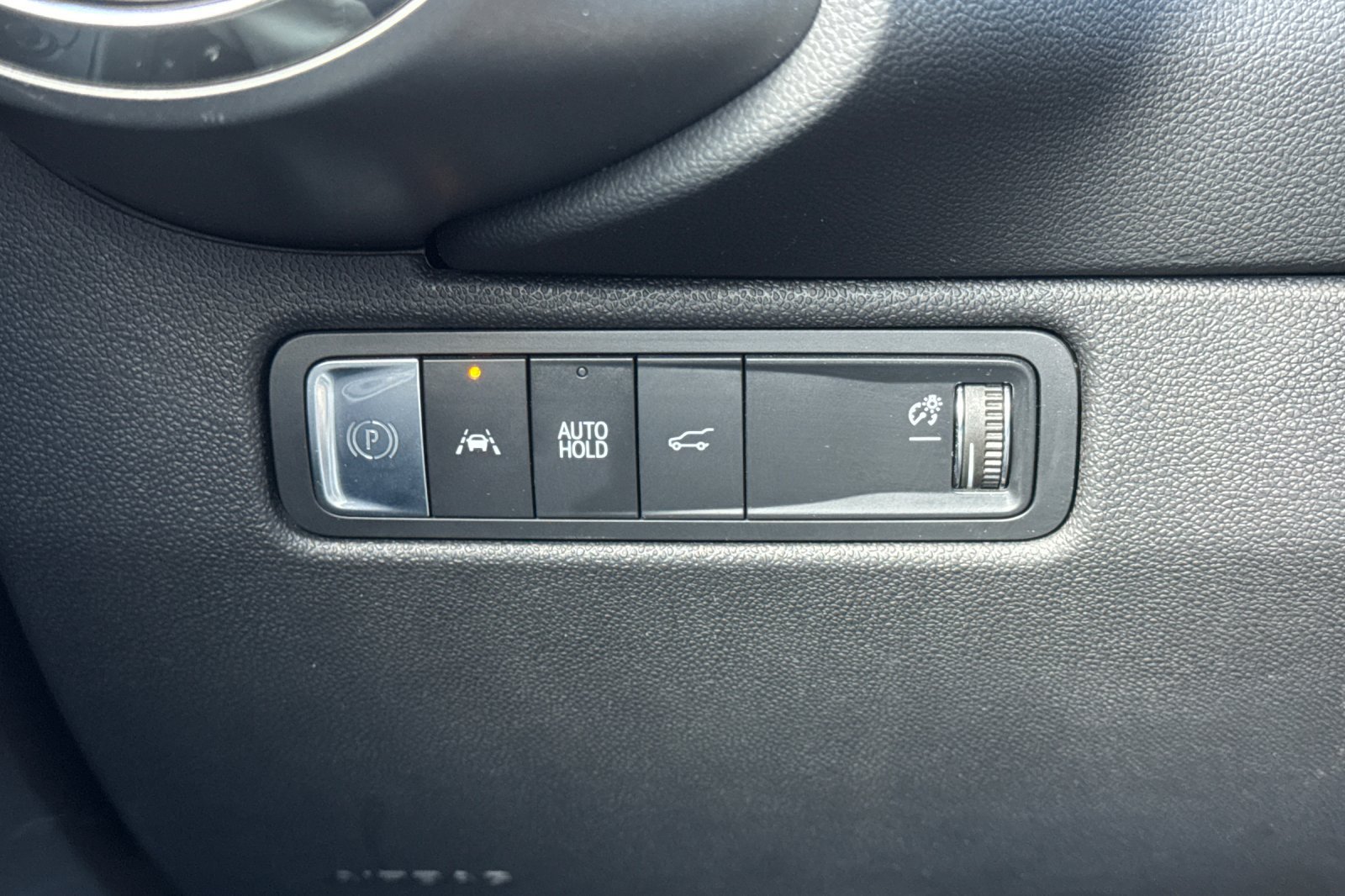 Used 2024 Chevrolet Equinox EV RS FWD image 38