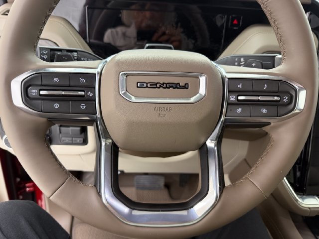 Used 2026 GMC Yukon XL Denali w/ Denali Reserve Package RWD image 11
