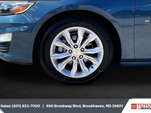Used 2024 Chevrolet Malibu LT FWD image 7