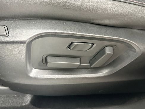 Used 2025 MAZDA CX-5 Carbon Edition image 19