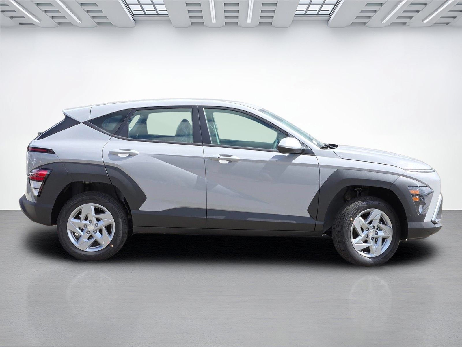 New 2027 Hyundai Kona SE AWD/4WD image 3