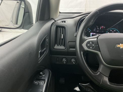 Used 2018 Chevrolet Colorado LT w/ LT Convenience Package AWD/4WD image 30