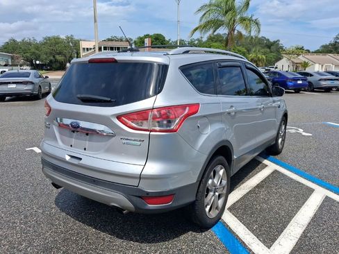 Used 2014 Ford Escape Titanium FWD image 5