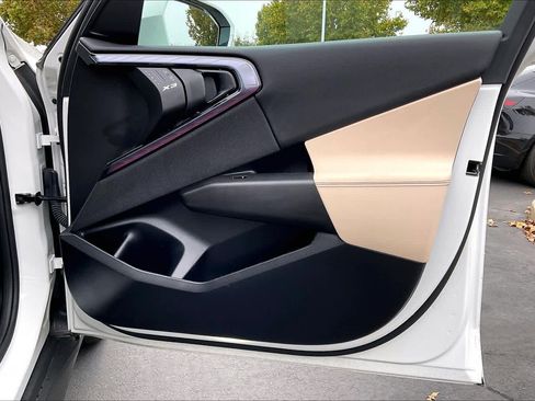 Used 2025 BMW X3 xDrive30i w/ Convenience Package image 25