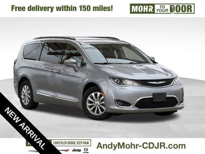 Used 2017 Chrysler Pacifica Touring-L