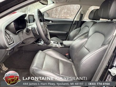 Used 2019 Kia Stinger image 9