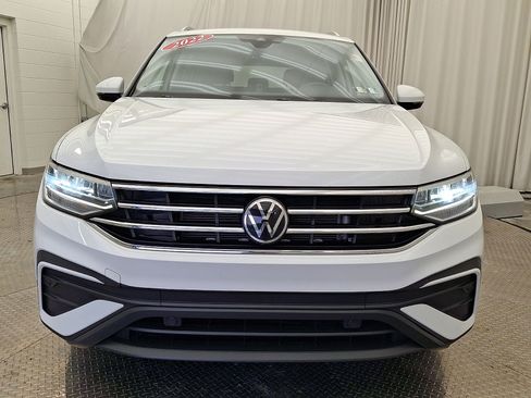 Used 2022 Volkswagen Tiguan SE AWD/4WD image 29