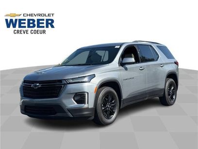 Used 2023 Chevrolet Traverse LS w/ Midnight/Sport Edition