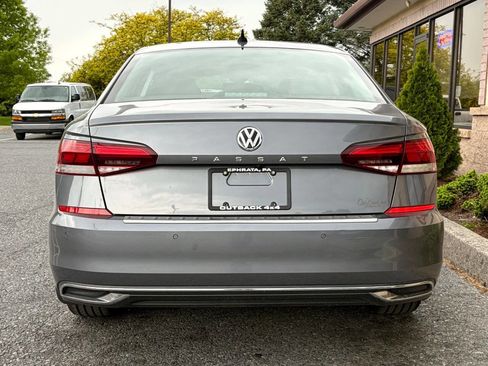 Used 2020 Volkswagen Passat 2.0T SEL FWD image 40