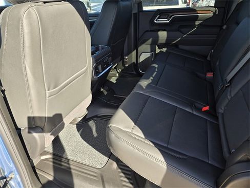 New 2026 GMC Sierra 2500 Denali w/ Denali Reserve Package image 10