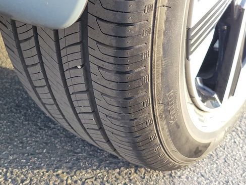 Certified 2025 Nissan Sentra SV w/ All-Weather Package image 26