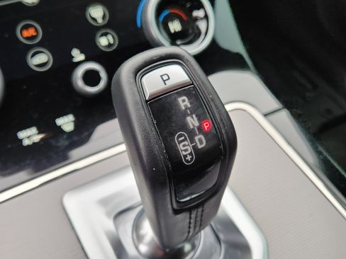 Used 2020 Land Rover Range Rover Evoque R-Dynamic SE image 23