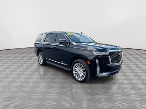 Certified 2024 Cadillac Escalade Premium Luxury AWD/4WD image 2
