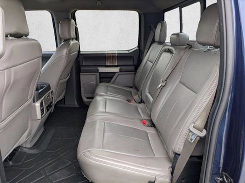 Used 2019 Ford F150 Lariat image 18