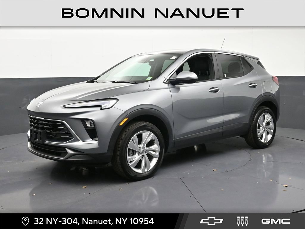 Used 2025 Buick Encore GX Preferred w/ Comfort Package AWD/4WD image 1