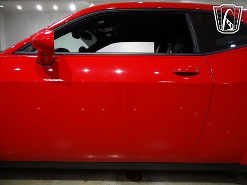 Used 2019 Dodge Challenger SRT Hellcat Redeye image 31