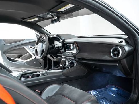 Used 2018 Chevrolet Camaro ZL1 RWD image 24