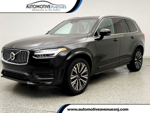 Used 2022 Volvo XC90 T6 Momentum w/ Advanced Package AWD/4WD image 1