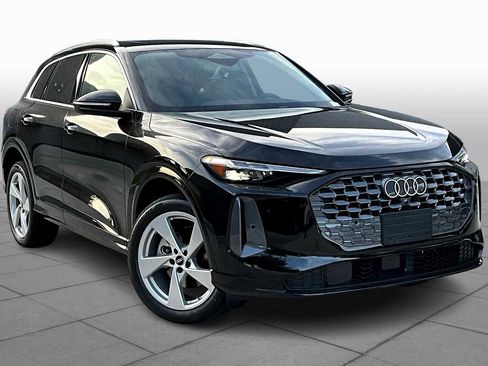 New 2025 Audi Q5 Premium Plus w/ Premium Plus image 2