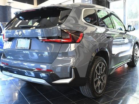 Used 2023 BMW X1 xDrive28i AWD/4WD image 13