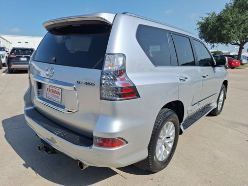 Used 2019 Lexus GX 460 Premium AWD/4WD image 6